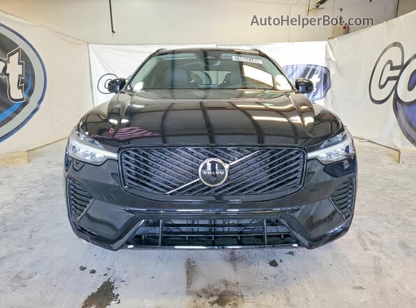 YV4M12RM0T1414410 2026 VOLVO XC60 Черный Вид спереди