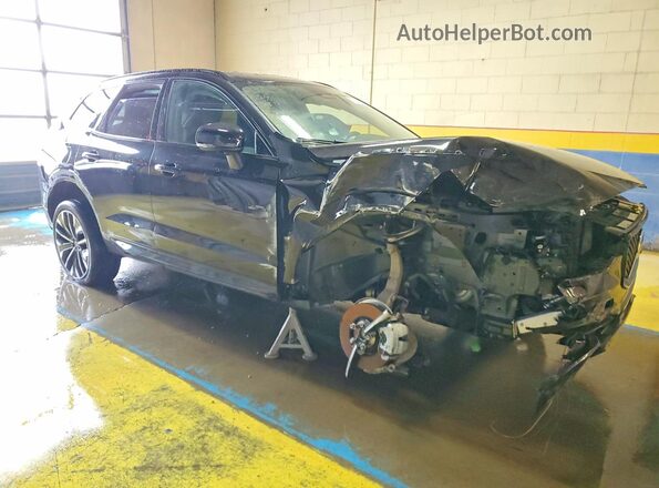 YV4M12RM5T1414466 2026 VOLVO XC60 Черный Передняя правая четверть