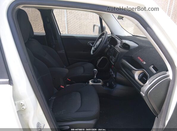 ZACCJAAB6HPF23917 2017 JEEP RENEGADE Белый Вид салона спереди