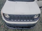 2018 Jeep Renegade Latitude Белый vin: ZACCJABB2JPJ36623