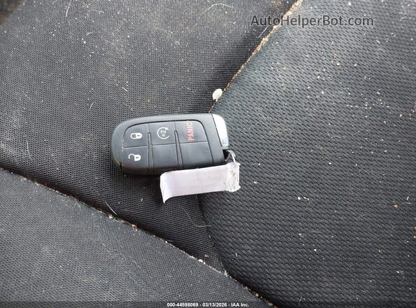 ZACCJBAB7JPH26567 2018 JEEP RENEGADE Серый Вид панели приборов