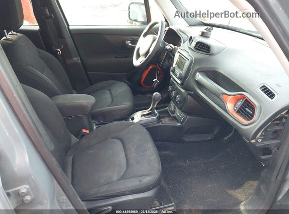 ZACCJBAB7JPH26567 2018 JEEP RENEGADE Серый Вид салона спереди