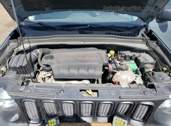 ZACCJBCB3HPE55658 2017 JEEP RENEGADE Gray Widok komory silnika