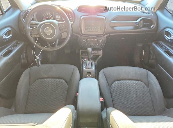 ZACNJABB6LPL42202 2020 JEEP RENEGADE Черный Вид панели приборов