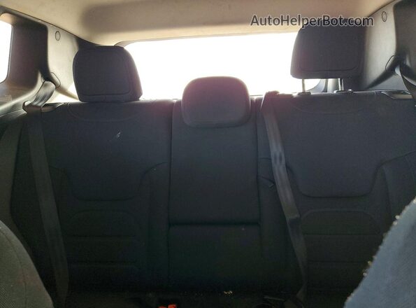 ZACNJABB9KPJ92830 2019 JEEP RENEGADE Gray Widok tylnych siedzeń