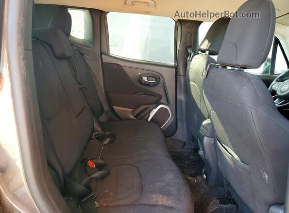 ZACNJABB9KPJ92830 2019 JEEP RENEGADE Gray Widok wnętrza z tyłu