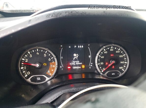 ZACNJABBXKPK31361 2019 JEEP RENEGADE Серебряный Вид щитка приборов