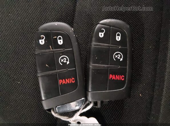 ZACNJBBB4KPJ80221 2019 JEEP RENEGADE Синий Вид панели приборов