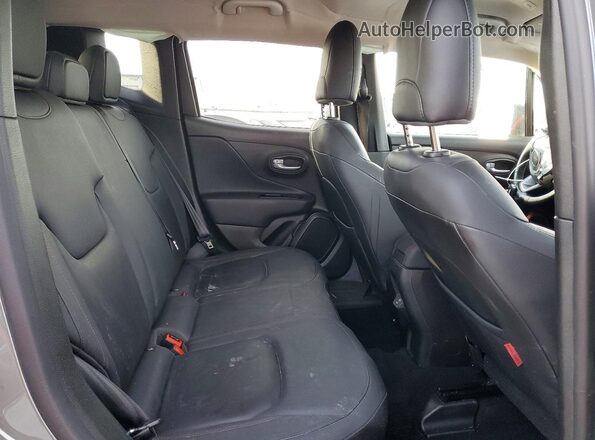 ZACNJDC14PPP15704 2023 JEEP RENEGADE Gray Rear interior view