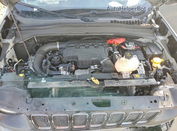 ZACNJDC14PPP15704 2023 JEEP RENEGADE Gray Engine compartment view