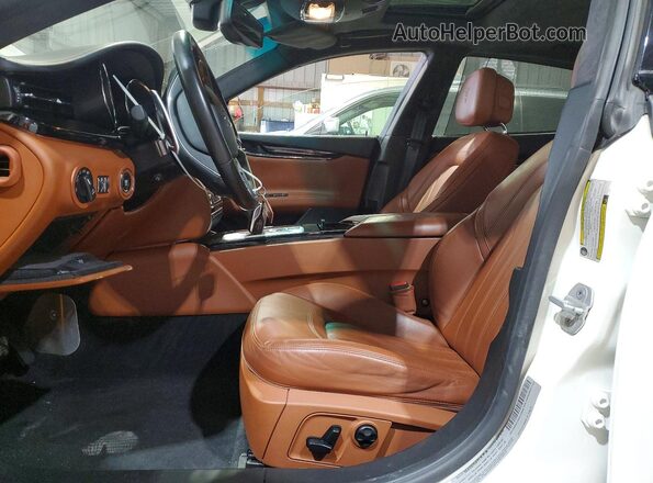 ZAM56PPA5G1165649 2016 MASERATI QUATTROPOR White Front interior view