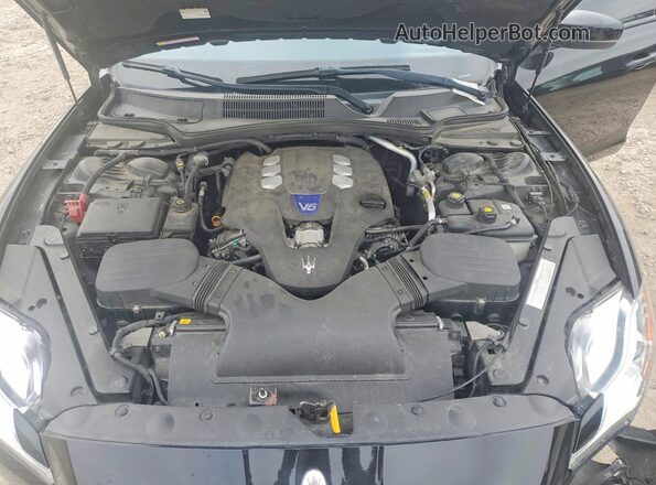 ZAM56RPA7H1224018 2017 MASERATI QUATTROPOR Черный Вид задней части салона