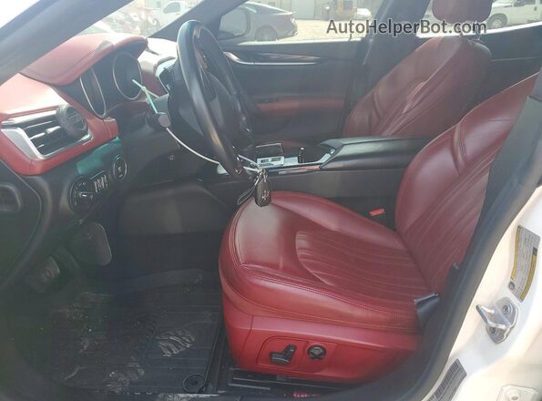 ZAM57RSA1G1190807 2016 MASERATI GHIBLI Белый Вид салона спереди