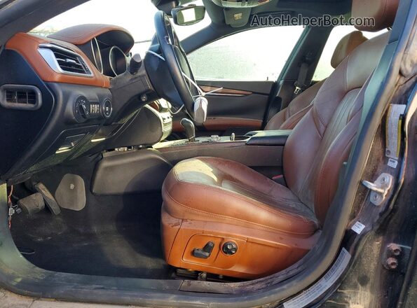 ZAM57XSA0H1238142 2017 MASERATI GHIBLI Черный Вид салона спереди