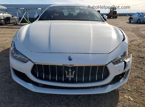 ZAM57XSA1J1293222 2018 MASERATI GHIBLI Белый Вид спереди