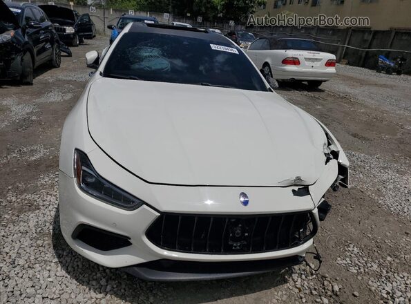 ZAM57XSS7J1290852 2018 MASERATI GHIBLI White Դիմացի տեսք