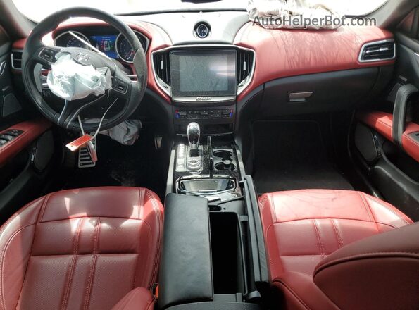 ZAM57XSS7J1290852 2018 MASERATI GHIBLI White Առջևի վահանակի տեսք
