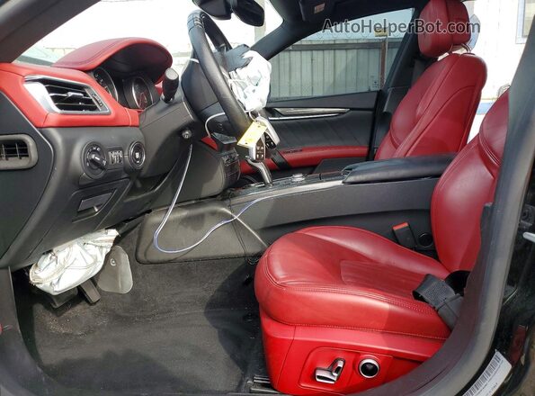 ZAM57YSA6M1362867 2021 MASERATI GHIBLI Black Widok wnętrza z przodu