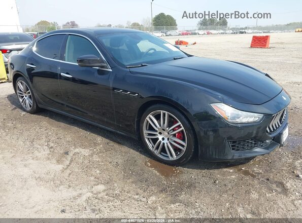 ZAM57YTA7K1308523 2019 MASERATI GHIBLI Black Front right