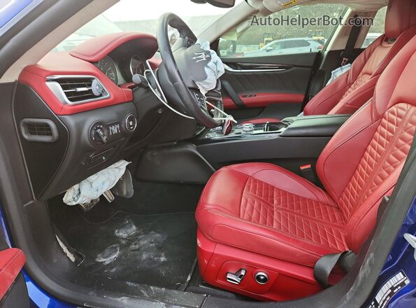 ZAM57YTMXPX418688 2023 MASERATI GHIBLI Blue Вид салону спереду