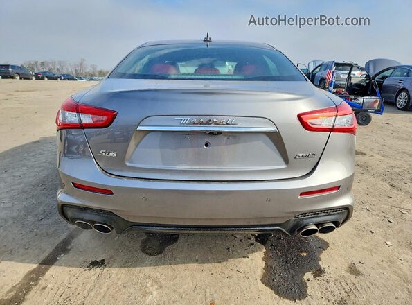 ZAM57YTS9K1337532 2019 MASERATI GHIBLI Gray Widok z tyłu