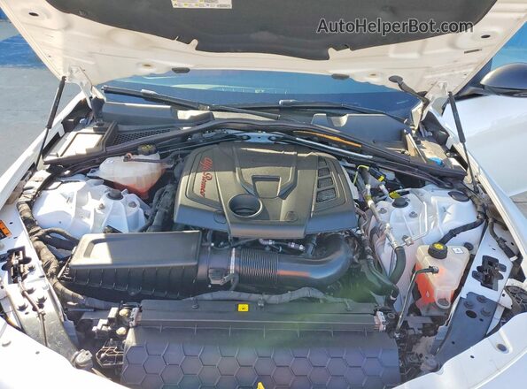 ZARFAMAN6K7606413 2019 ALFA ROMEO GIULIA White Widok wnętrza z tyłu