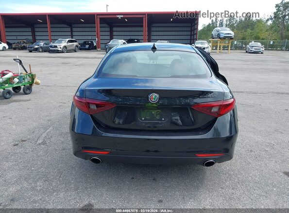 ZARFAMAN8M7641814 2021 ALFA ROMEO GIULIA Черный 