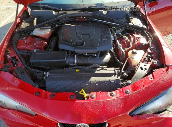ZARFAMBN5K7609057 2019 ALFA ROMEO GIULIA Red Vista interior trasera