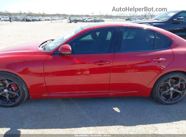 ZARFAMBN7K7602532 2019 ALFA ROMEO GIULIA Red Widok wnętrza 360 stopni