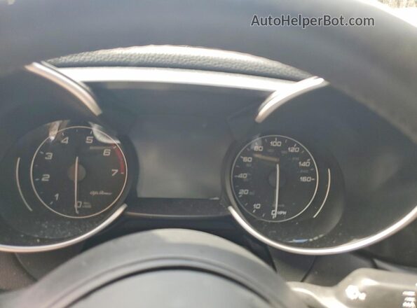 ZARFAMBNXN7666262 2022 ALFA ROMEO GIULIA Белый Вид щитка приборов