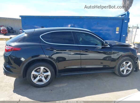 ZASPAJAN1K7C70965 2019 ALFA ROMEO STELVIO Black Widok wnętrza 360 stopni