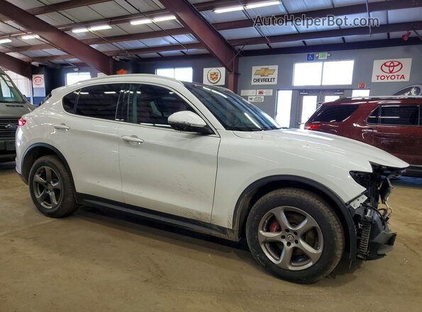 ZASPAKAN8K7C51156 2019 ALFA ROMEO STELVIO White Przód prawy
