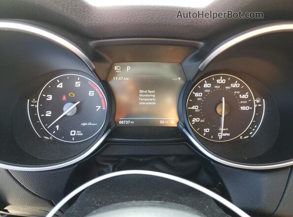 ZASPAKANXK7C31930 2019 ALFA ROMEO STELVIO Red Vista del cuadro de instrumentos