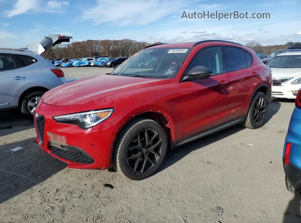 ZASPAKANXK7C31930 2019 ALFA ROMEO STELVIO Red Vista tres cuartos delantera izquierda