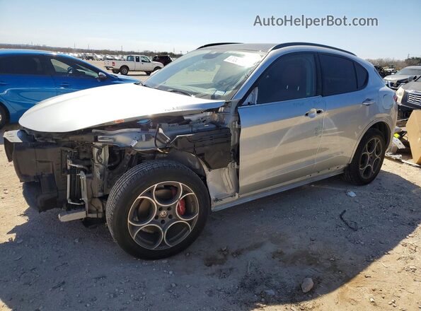 ZASPAKANXL7C95385 2020 ALFA ROMEO STELVIO Серебряный Передняя левая четверть