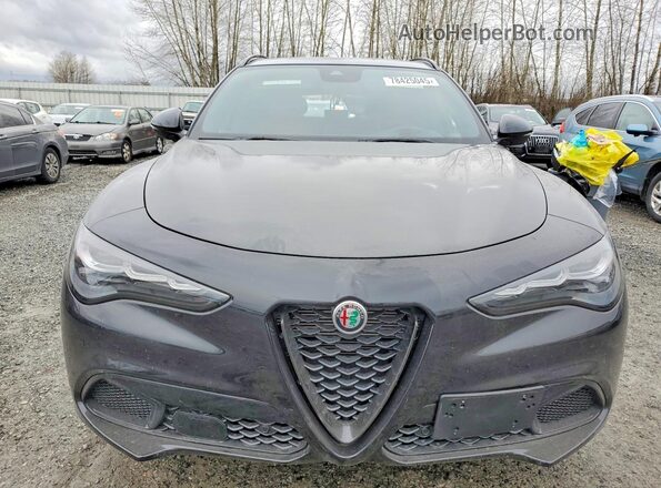 ZASPAKBN1R7D70532 2024 ALFA ROMEO STELVIO Black Widok z przodu