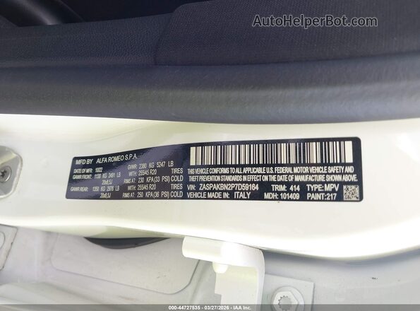 ZASPAKBN2P7D59164 2023 ALFA ROMEO STELVIO White Engine compartment view