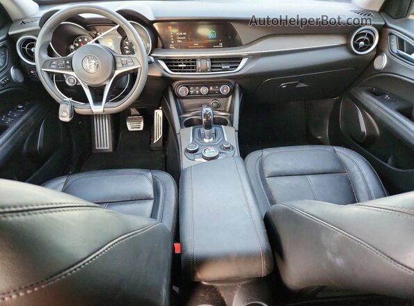 ZASPAKBN4K7C30416 2019 ALFA ROMEO STELVIO Синий Вид панели приборов