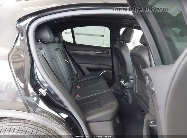 ZASPAKBN6P7D63797 2023 ALFA ROMEO STELVIO Black Widok naklejki z numerem VIN