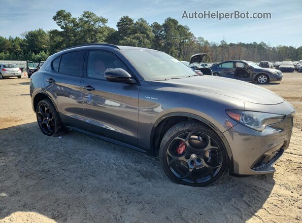 ZASPAKBN9R7D79379 2024 ALFA ROMEO STELVIO Серый Передняя правая четверть