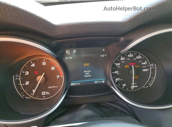 ZASPAKBNXK7C41582 2019 ALFA ROMEO STELVIO Белый Вид щитка приборов