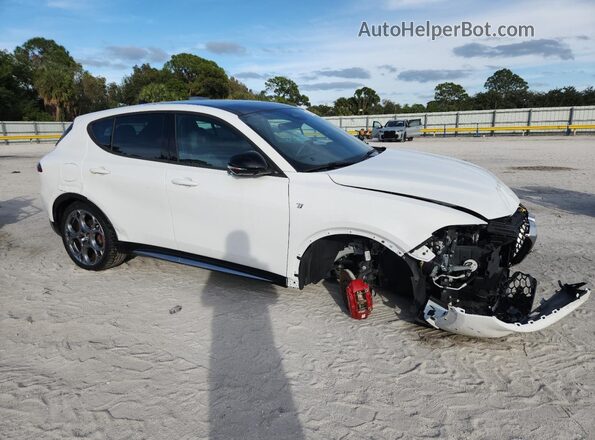 ZASPATCW9R3040249 2024 ALFA ROMEO OTHER Белый Передняя правая четверть
