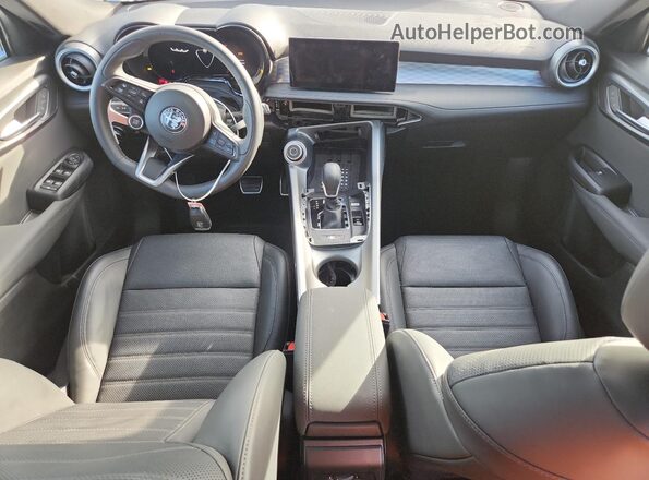 ZASPATCW9R3040249 2024 ALFA ROMEO OTHER Белый Вид панели приборов