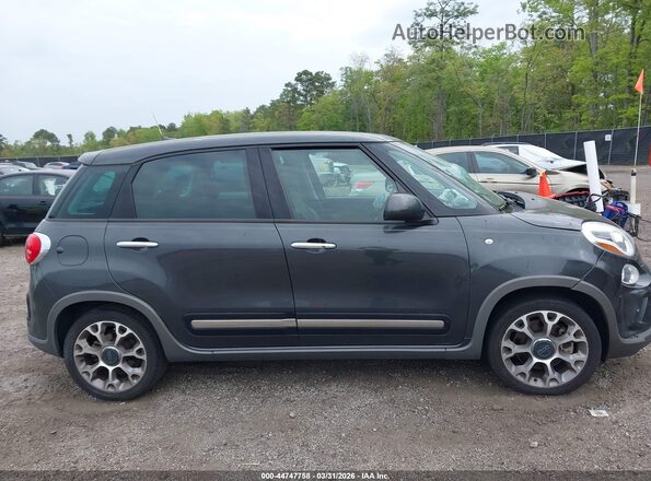 ZFBCFADH3HZ040245 2017 FIAT 500L Gray Rear interior view
