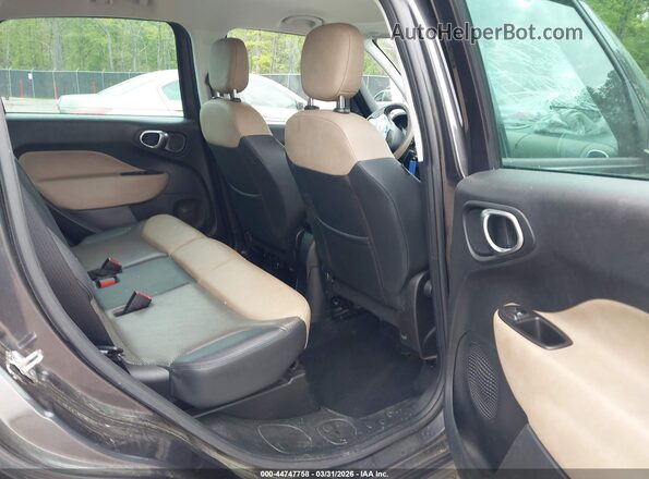 ZFBCFADH3HZ040245 2017 FIAT 500L Gray VIN sticker view