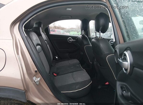 ZFBCFXAB2HP614641 2017 FIAT 500X Tan Вид наклейки з VIN-кодом