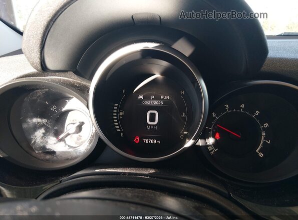 ZFBCFXBT2GP385674 2016 FIAT 500X Black Widok tylnych siedzeń