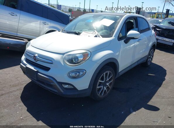 ZFBCFXET8GP414851 2016 FIAT 500X Белый Передняя левая четверть