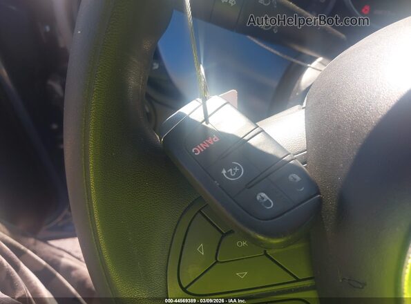 ZFBCFYAB7JP675964 2018 FIAT 500X Синий Вид панели приборов