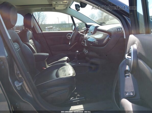 ZFBCFYDB5JP647477 2018 FIAT 500X Серый Вид салона спереди
